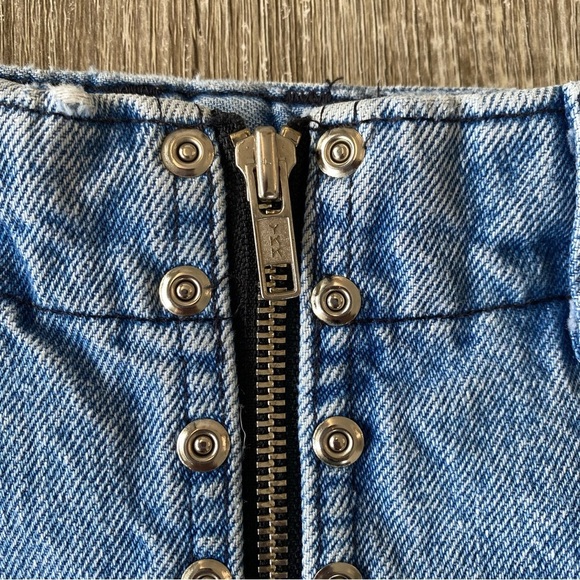 Vintage Cobra Americ Studded front zip Denim Skirt - Picture 5 of 11